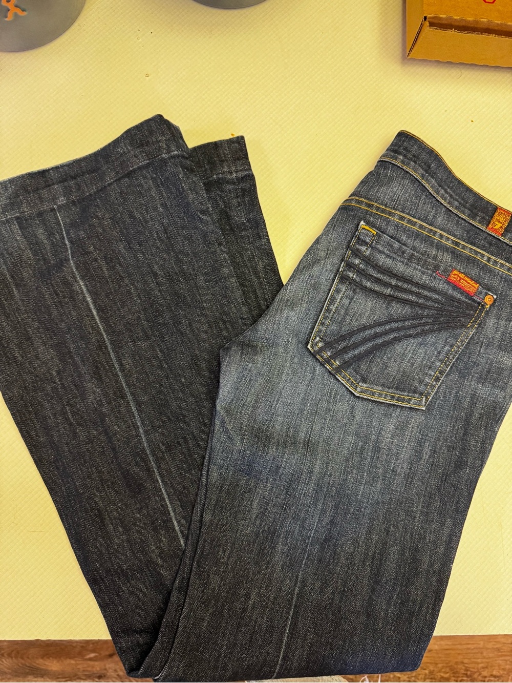 7s Dojos sz 28